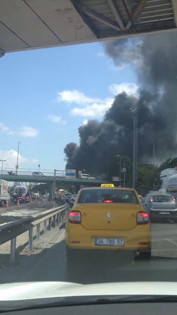 İstanbul Merter'de yangın